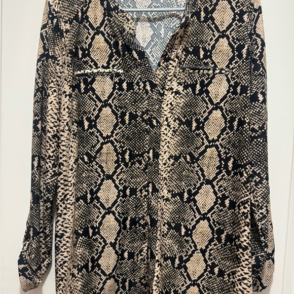 Lily Moran Long sleeve top in excellent condition size L - Picture 6 of 6